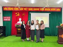 LỄ KẾT NẠP ĐẢNG VIÊN MỚI NĂM HỌC 2025-2026