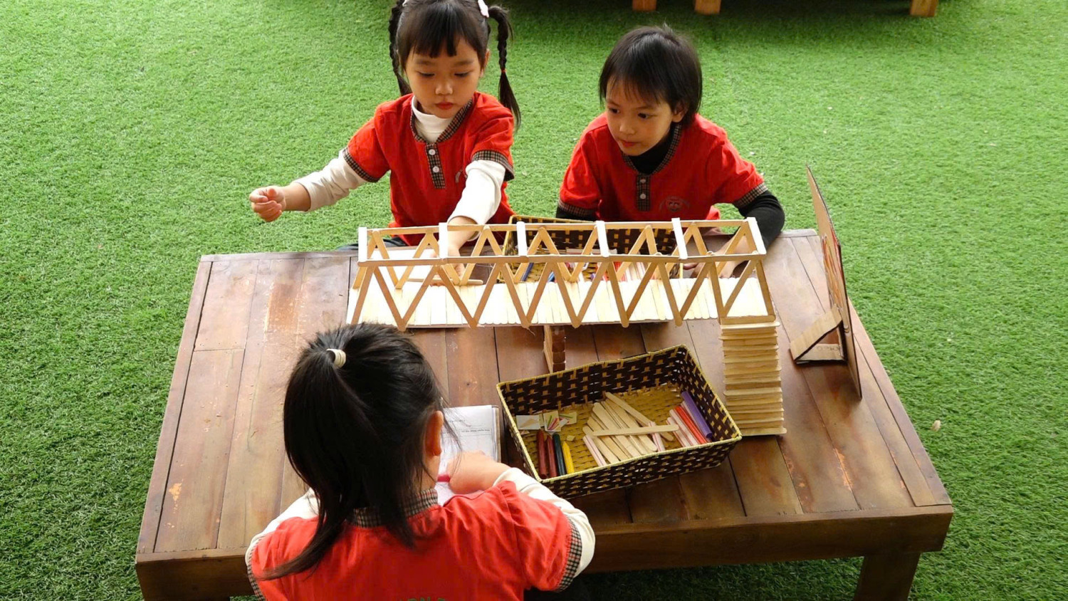 z7379666631015 72959ef5d9ce9a5c233e1fa85a850b2a