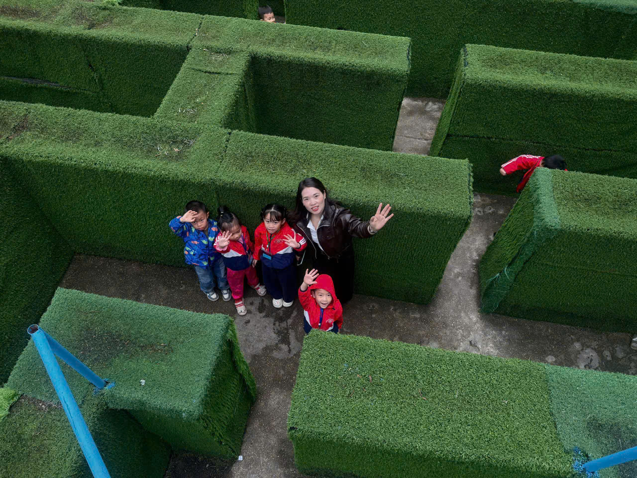 z7456612692204 cad657377a7a748bf68db15ff8e175c5