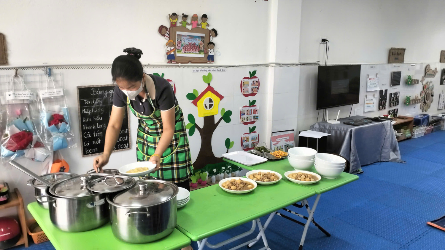 z7318578161282 60f93a3c5a64dd9d75f8a140e9d6c6a1