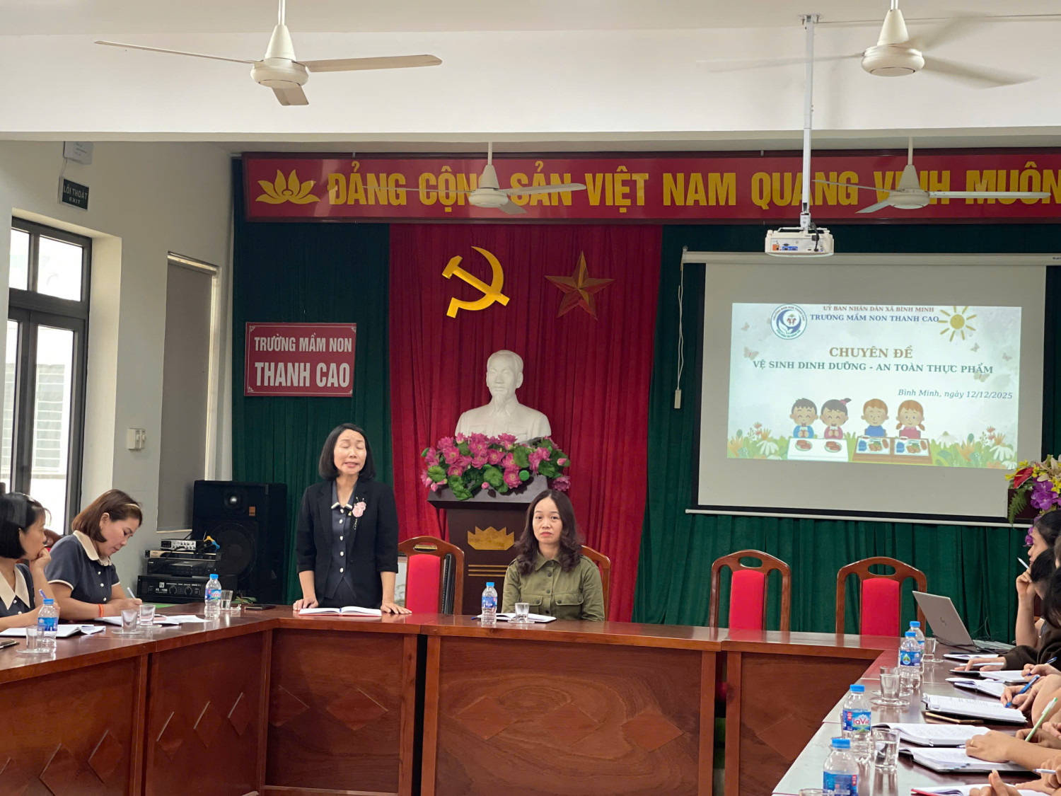 z7318688118449 5800187dcdd51f79cd1ced5aaee7a843